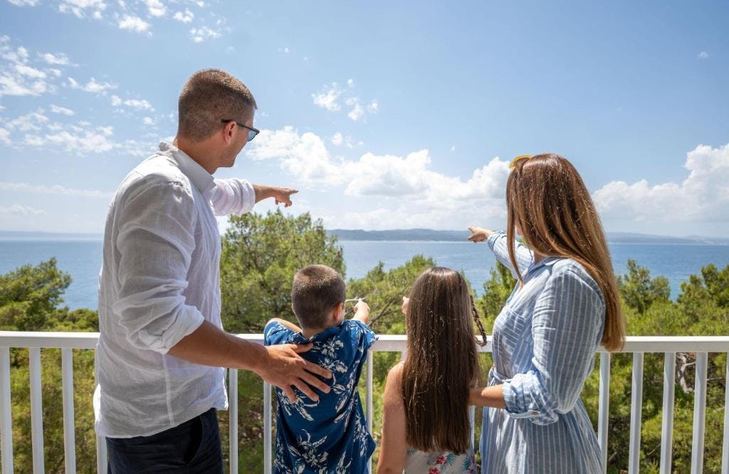Bluesun Hotel Marina - Obiteljski svibanjski odmor u Brelima