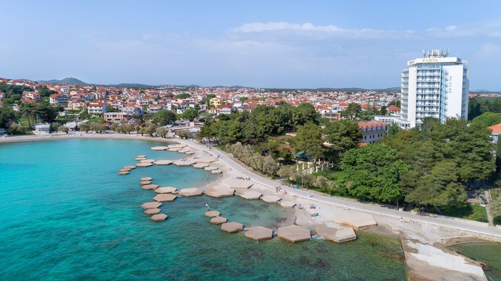 Hotel Punta Vodice - Obiteljska all inclusive light jesen s daškom wellnessa - Posebna akcija