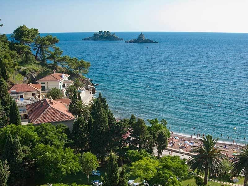 Hotel Rivijera - Kraj ljeta u Petrovcu, Petrovac, Crna Gora - 325 EUR - 3x noćenje u dvokrevetnoj Standard sobi za 2 osobe (1 dijete do 11,99 godina besplatno), Polupansion