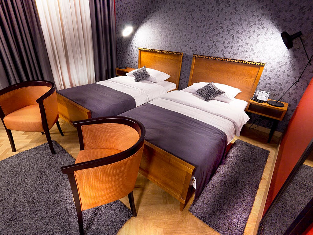 Park Boutique Hotel - Vikend sprostitev v srcu Varaždina, Varaždin, Hrvaška - 160 EUR - 1x nočitev v dvoposteljni retro sobi ali sobi park za 2 osebi, Polpenzion
