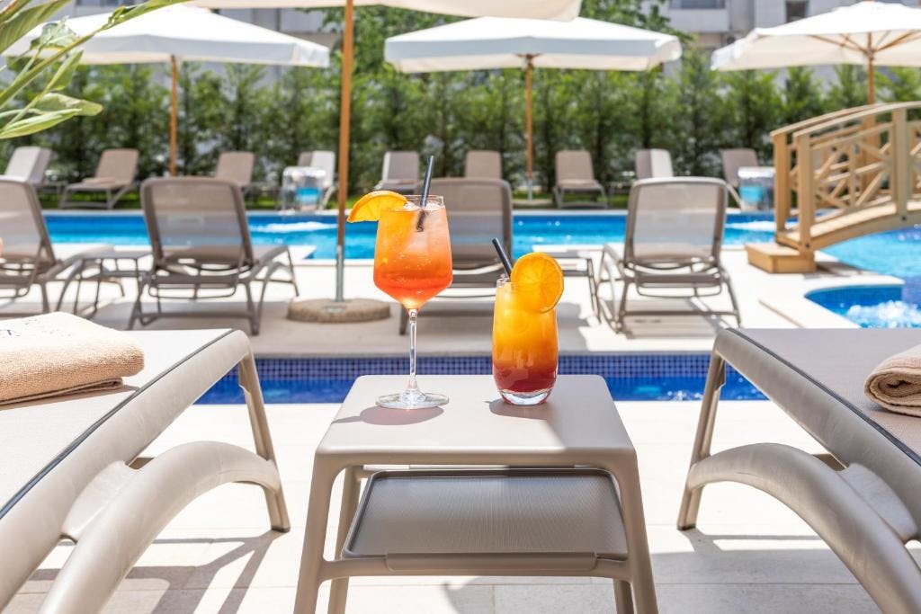Boutique Hotel Momentum by Aycon - Kraj ljeta u Budvi, Budva, Crna Gora - 349 EUR - 3x noćenje u dvokrevetnoj Standard sobi za 2 osobe, Doručak