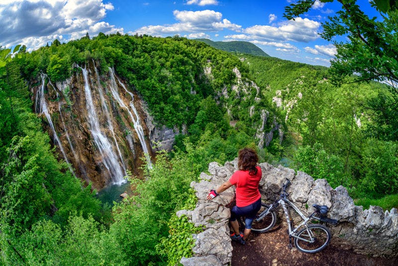Camping Plitvice - Obiteljski bijeg u prirodu za 1. svibanj