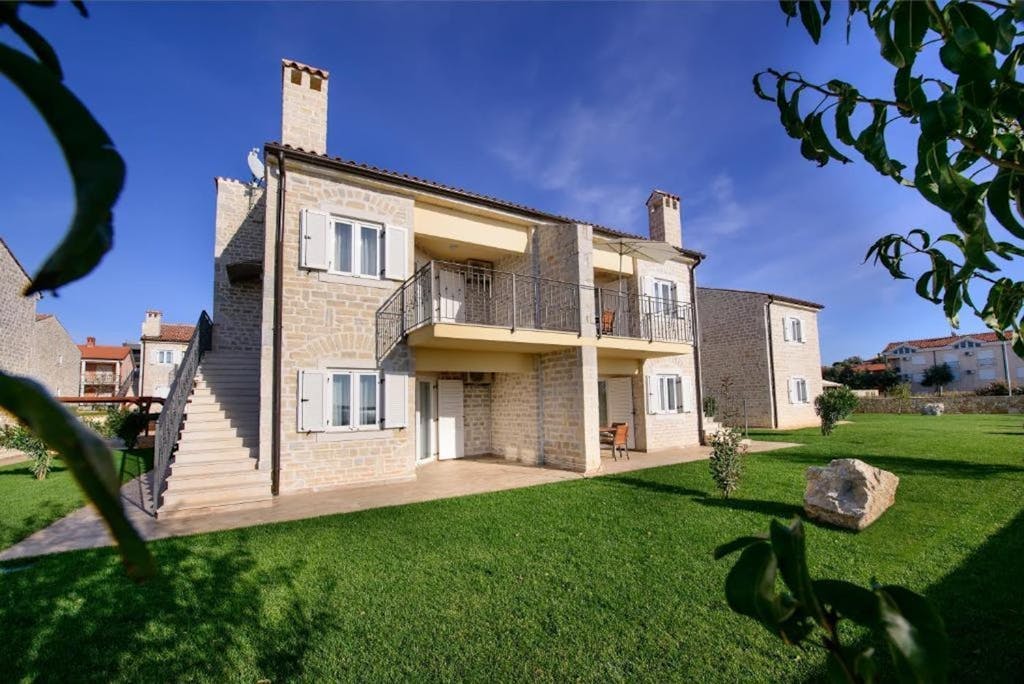 Plavo Nebo Istra Apartments - Tulip 4+2 , Medulin, Istra, Hrvaška - 200 EUR - 2x nočitev v apartmaju Tulip 4+2 za do 6 oseb, Priprava apartmaja in končno čiščenje