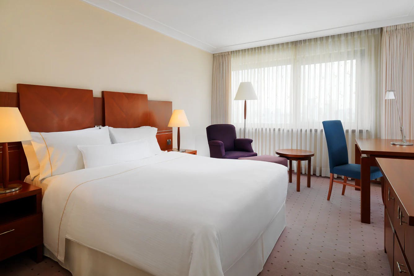 The Westin Zagreb - Poletni oddih v Zagrebu, Zagreb, Hrvaška - 130 EUR - 1x nočitev v Deluxe Queen ali Deluxe Twin dvoposteljni sobi za 2 osebi, Zajtrk