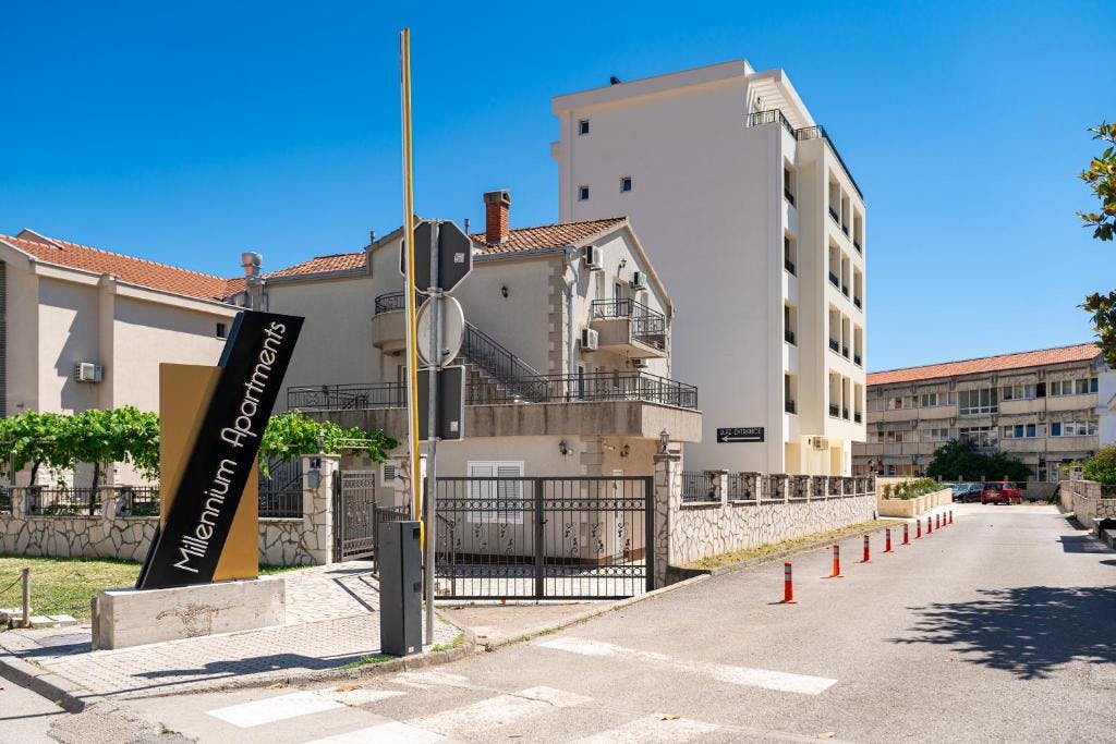 Millennium Apartments by Aycon - First minute proljeće i jesen u Budvi