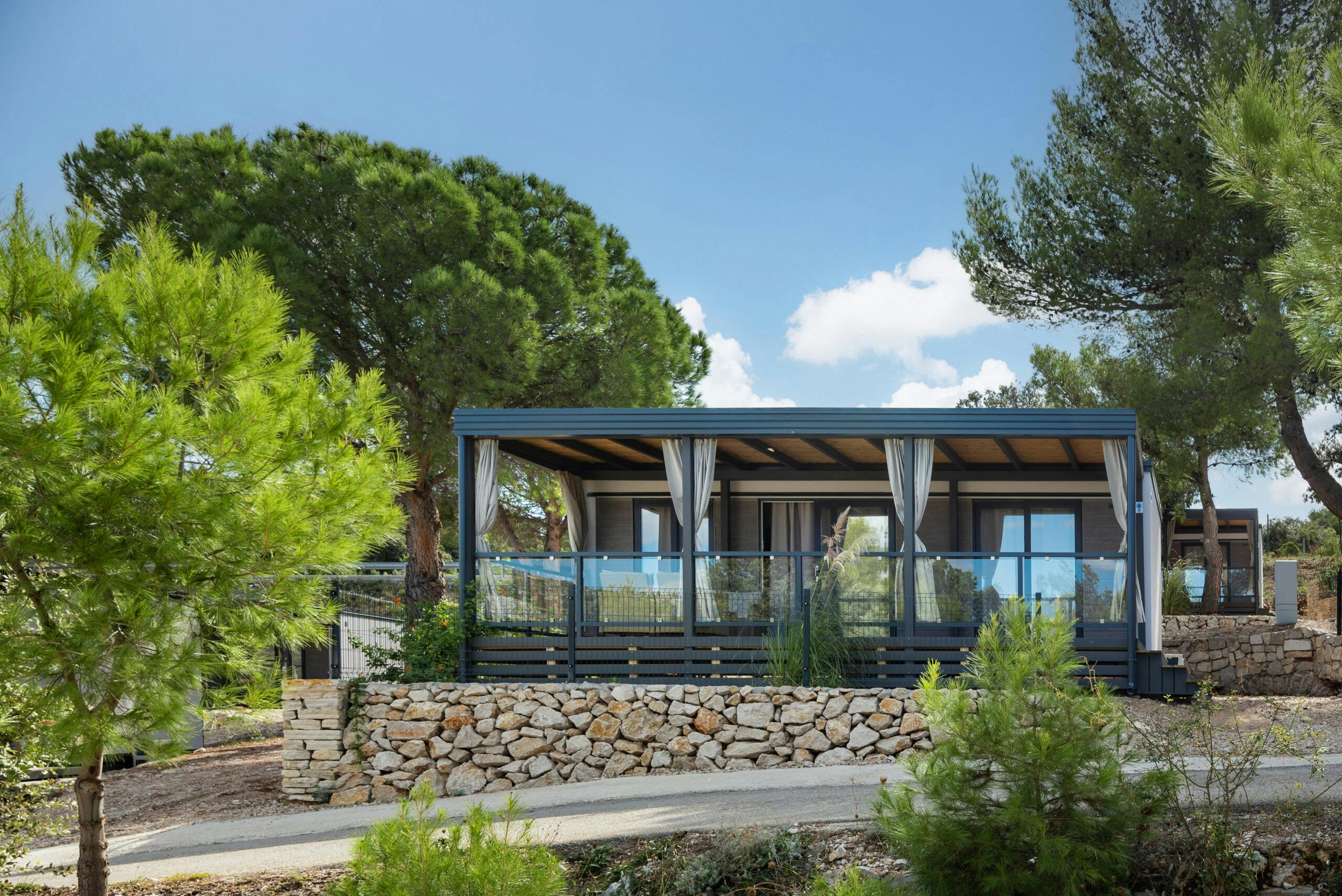 Kamp Adriatic Primošten - Obiteljski odmor u Dalmaciji