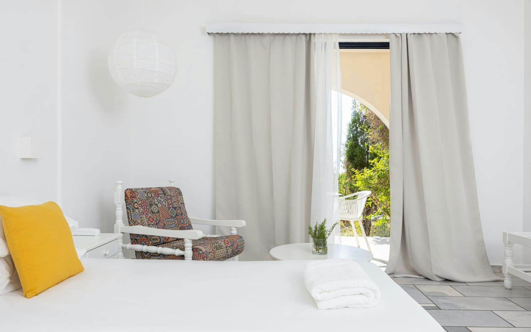 Hotel Sunrise Village - All inclusive družinski oddih , Petalidi, Messinia, Grčija - 1379 EUR - 7x nočitev v dvoposteljni sobi z balkonom ali teraso (bungalov) za 2 osebi (2 otroka do 12,99 let brezplačno), All inclusive