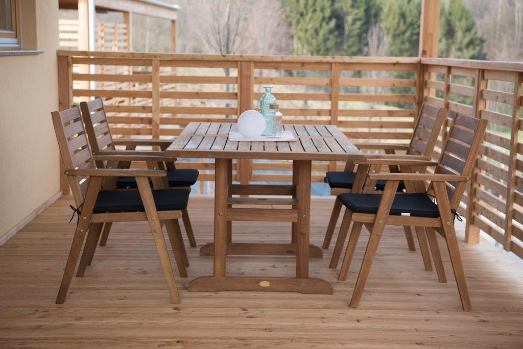 Glamping Bioterme - Mini poletni glamping s polpenzionom edinstvenih termah, Mala Nedelja, Ljutomer, Slovenija - 186 EUR - 1x nočitev v glamping villi ali šotoru za 2 osebi, Polpenzion
