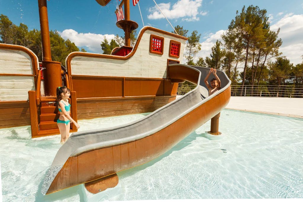 Santa Marina Camping - Obiteljski odmor u Premium Comfort mobilnoj kućici