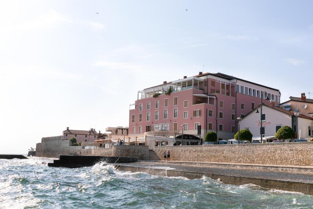 Aparthotel Rotonda Inn Novigrad - Svibanjski odmor u Istri