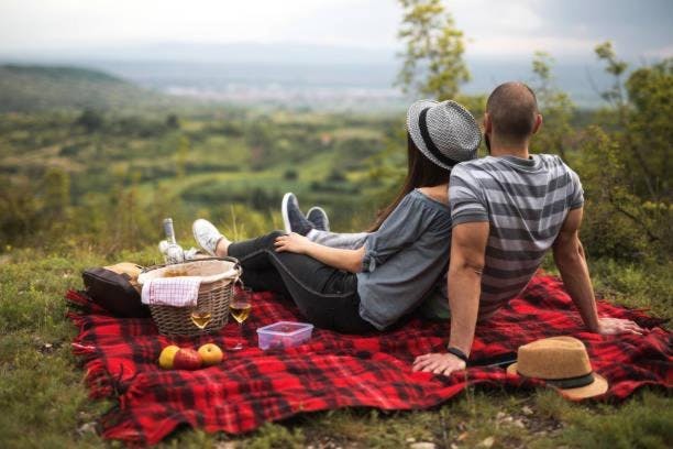 Forest Hotel Videc - Ljetni wellness vikend odmor na Pohorju, Pohorje, Slovenija - 269 EUR - 2x noćenje u dvokrevetnoj sobi s pomoćnim ležajem i prostranim balkonom za 2 osobe (1 dijete do 6 godina besplatno), Polupansion
