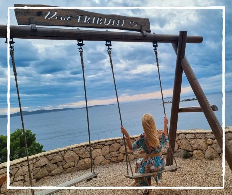 Tribunia Beach Hotel - Pozdrav ljetu u Tribunju, Tribunj, Hrvatska - 199 EUR - 2x noćenje u dvokrevetnoj sobi ili apartmanu (ovisno o raspoloživosti) za 2 osobe, Polupansion
