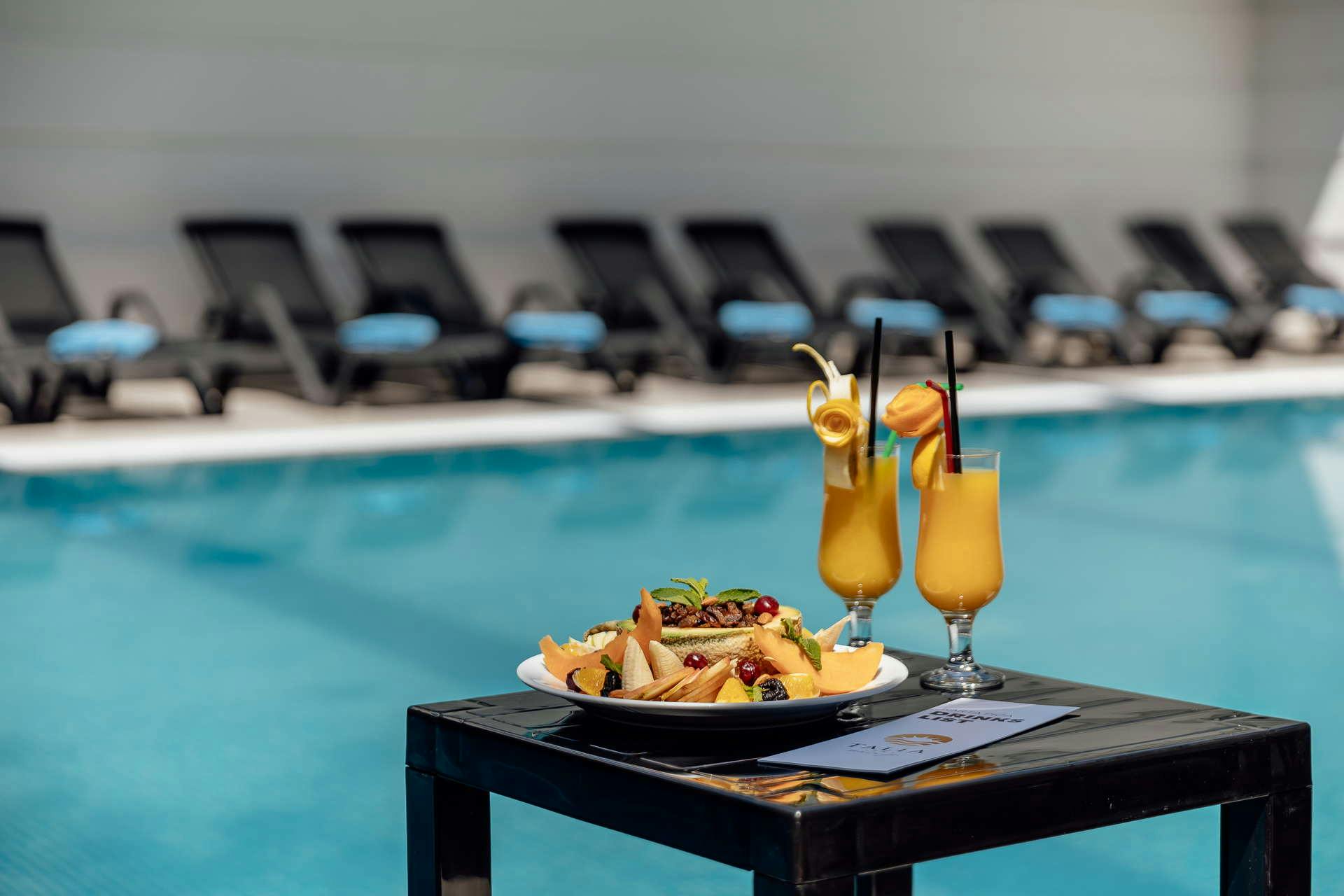 Hotel Talia - All inclusive odmor u Crnoj Gori, Igalo, Crna Gora - 238 EUR - 2x noćenje u trokrevetnoj sobi bez terase za 2 osobe (2 djece do 12 godina besplatno), All inclusive