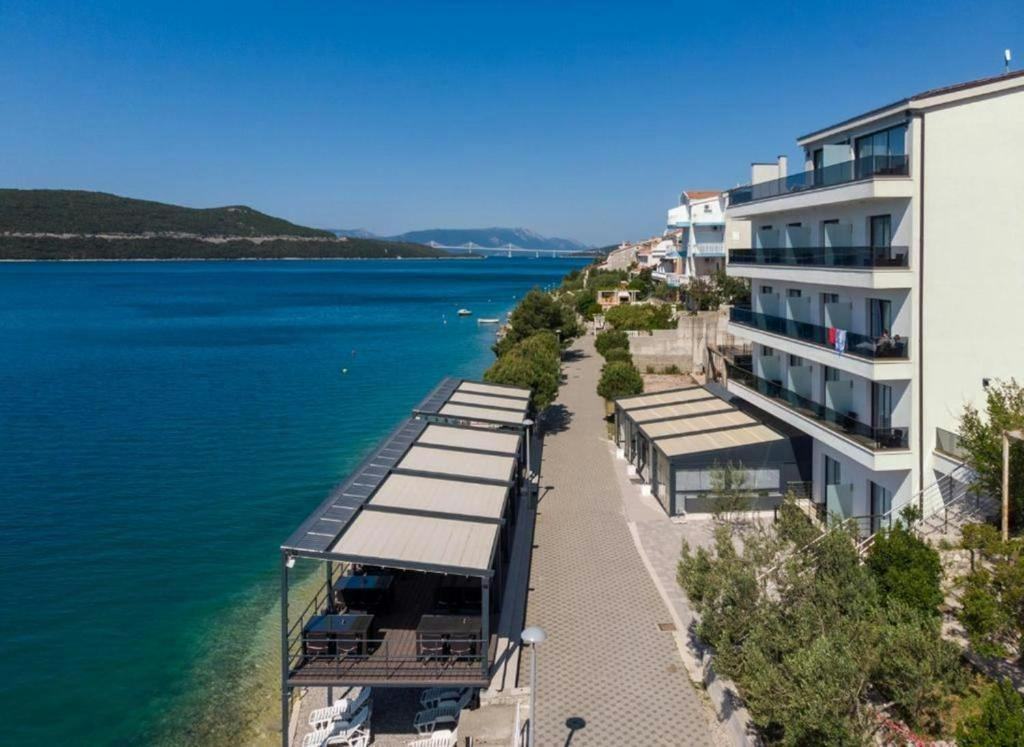 Hotel Novum Neum - Porodični 1. maj uz more - Megabon