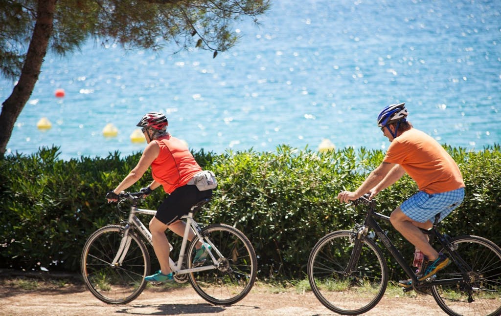 Camping Village Poljana - Mobilna kućica - Last minute odmor na Malom Lošinju, Mali Lošinj, Hrvatska - 340 EUR - 4x noćenje u mobilnoj kućici Bellavista za 4 osobe (1 dijete do 11,99 godina besplatno), Korištenje struje, plina i vode