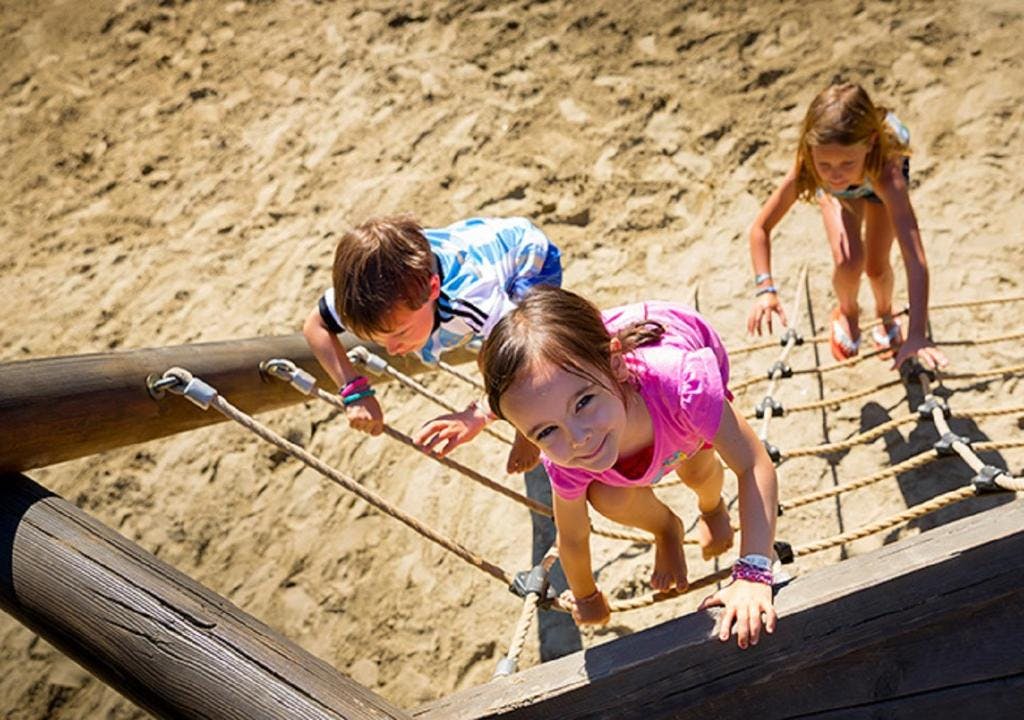 Valamar Sanfior Hotel - Obiteljsko wellness opuštanje uz more u šarmantnom Rapcu