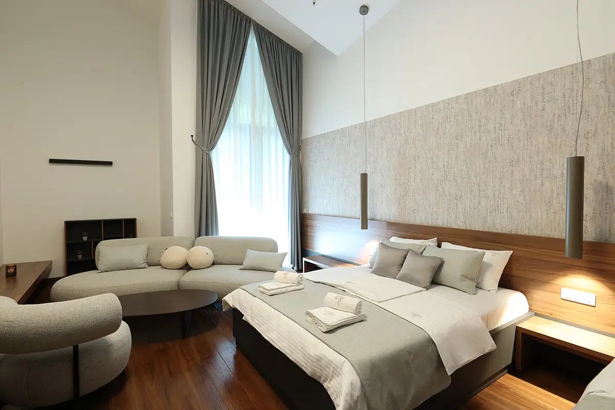 Terme Banja Luka - Vrhunski družinski wellness oddih, Banja Luka, Bosna in Hercegovina - 350 EUR - 2x nočitev v Elegance LUX sobi za 2 osebi (1 otrok do 17,99 let in 1 otrok do 4,99 let brezplačno), Polpenzion