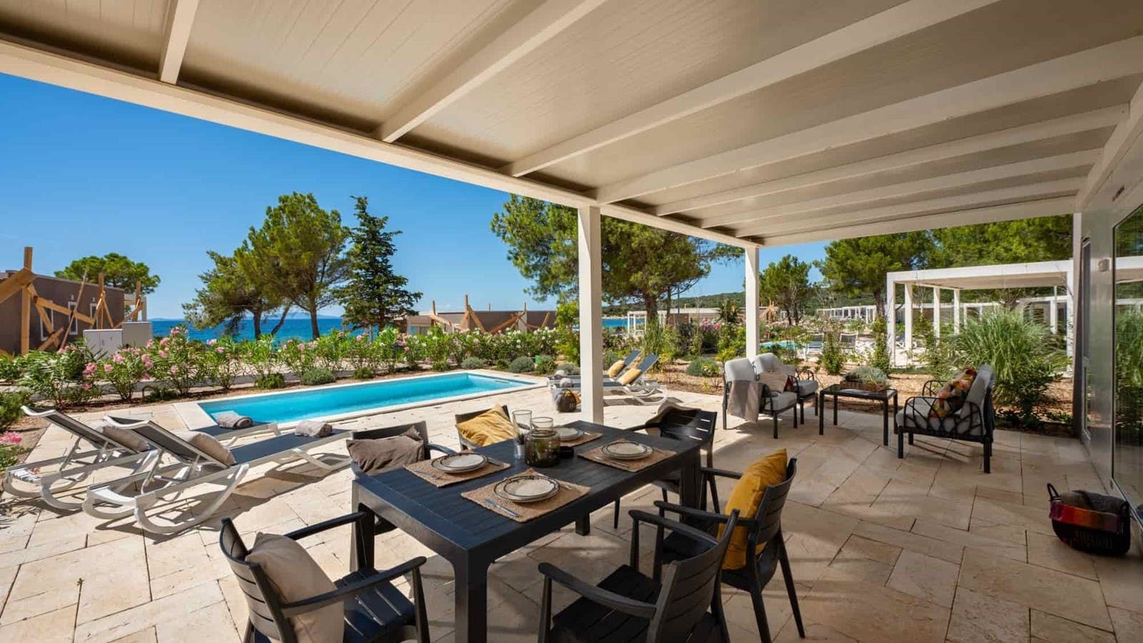 Terra Park Phalaris - Proljeće u savršenom kampu - Tamaris Premium Holiday Home s bazenom