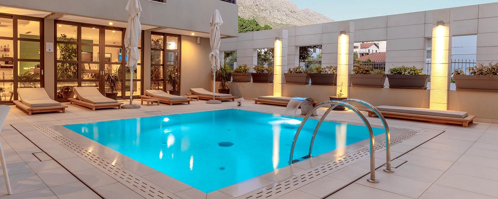 Hotel Nestos - Bogati proljetni paket opuštanja na omiškoj rivijeri