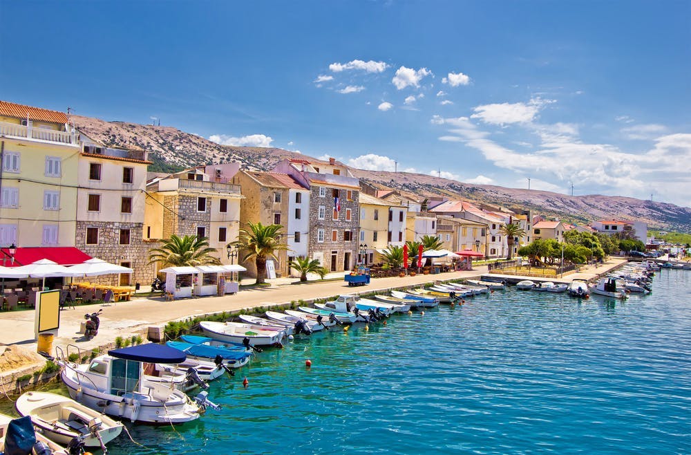 Boutique Hotel Intermezzo - Last minute odmor na Pagu za završetak ljeta, Pag, Hrvatska - 209 EUR - 2x noćenje u Deluxe dvokrevetnoj sobi (bez balkona) za 2 osobe, Bogat buffet doručak