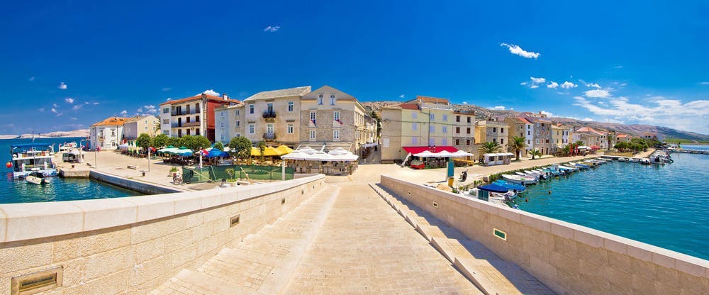 Boutique Hotel Intermezzo - Last minute odmor na Pagu za završetak ljeta, Pag, Hrvatska - 279 EUR - 3x noćenje u Deluxe dvokrevetnoj sobi (bez balkona) za 2 osobe, Bogat buffet doručak