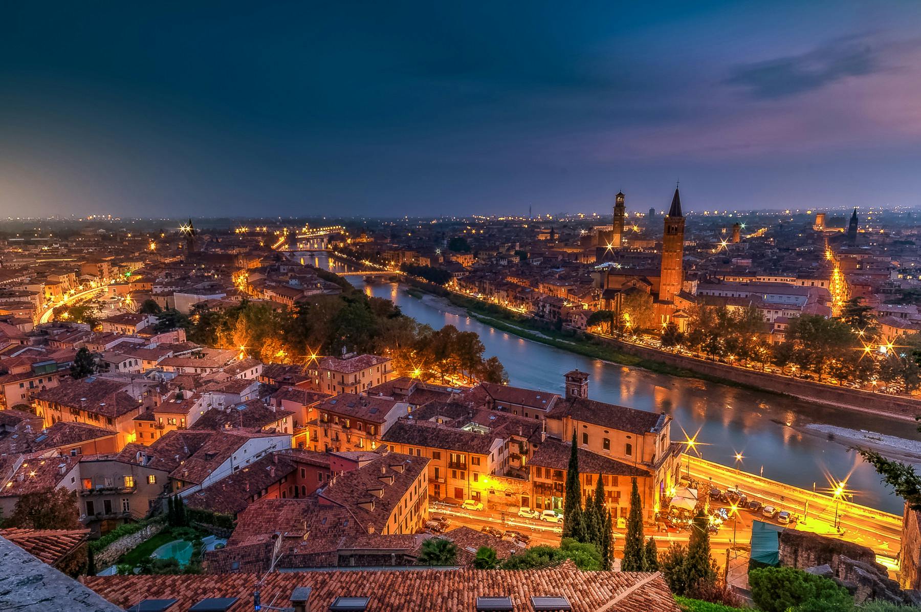 Hotel ARK - Kratki odmor u povijesnom središtu Verone, Verona, Italija - 309 EUR - 2x noćenje u dvokrevetnoj Superior sobi za 2 osobe, Doručak