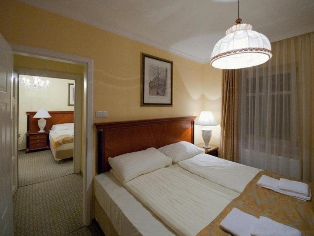 Hotel Villa Huber - Družinski miren oddih obdan z alpsko naravo in jezeri, Afritz, Avstrija - 670 EUR - 3x nočitev v družinski sobi za 4 osebe, Samopostrežni zajtrk