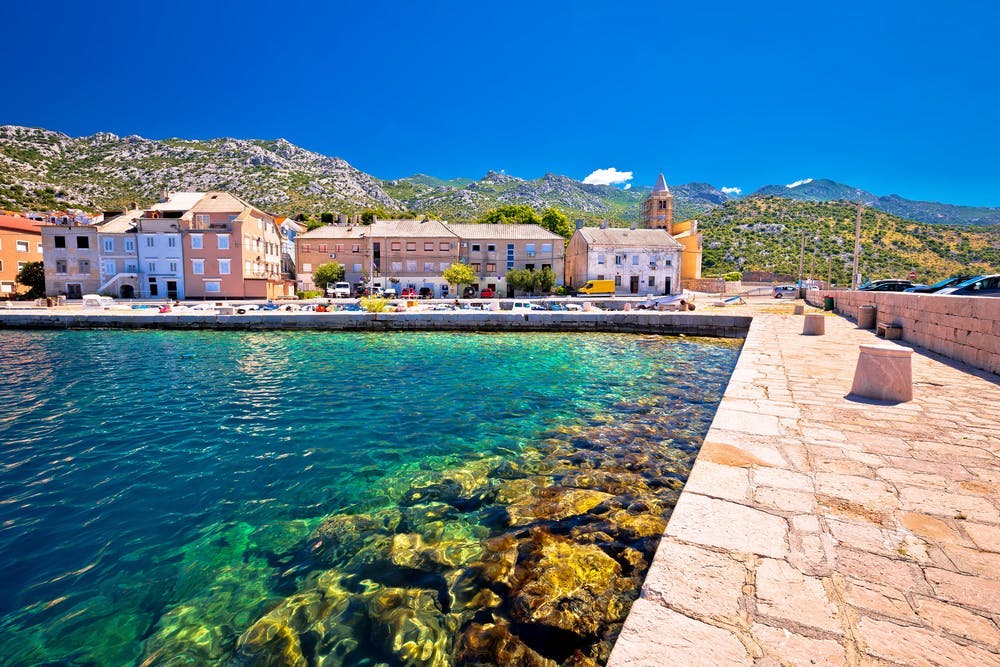 Hotel Zagreb Karlobag - All inclusive light pozdrav ljetu - Soba s balkonom, Karlobag, Hrvatska - 674 EUR - 7x noćenje u dvokrevetnoj sobi s balkonom za 2 osobe (1. dijete do 11,99 godina besplatno i 2. dijete do navršene 1 godine besplatno), All inclusive light