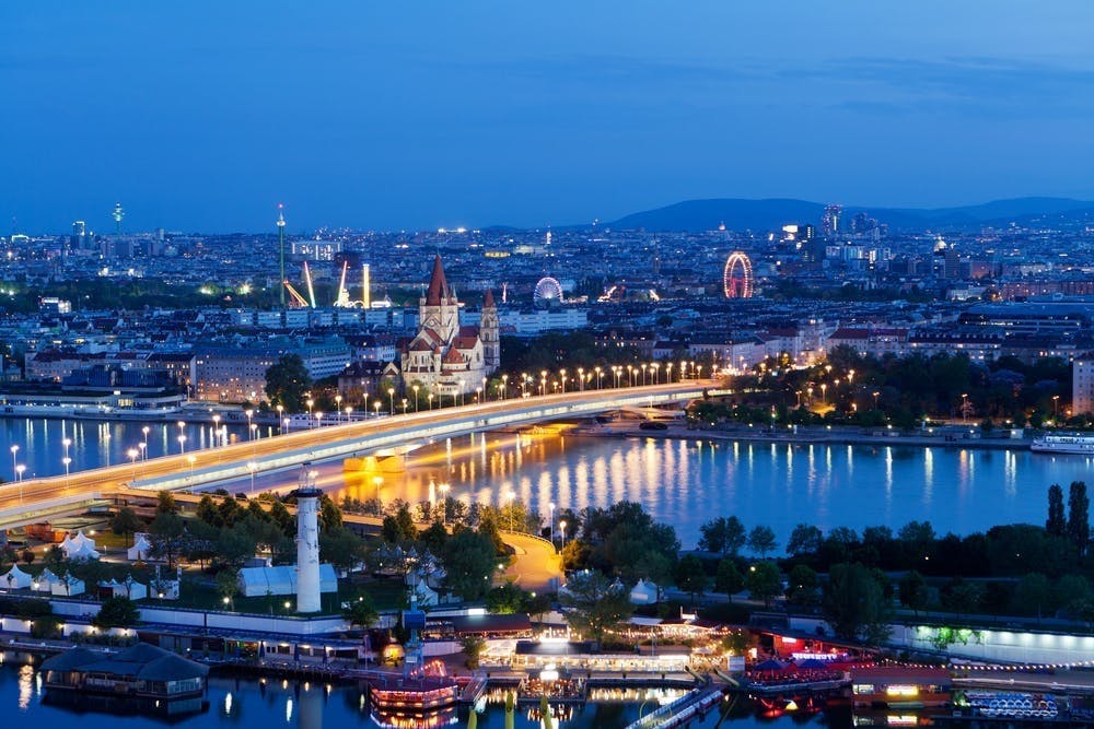A&O Wien Hauptbahnhof - Boravak u srcu Beča, Beč, Austrija - 79 EUR - 1x noćenje u dvokrevetnoj Standard sobi ili obiteljskoj sobi za 2 osobe (2 djece do 17 godina besplatno), Doručak