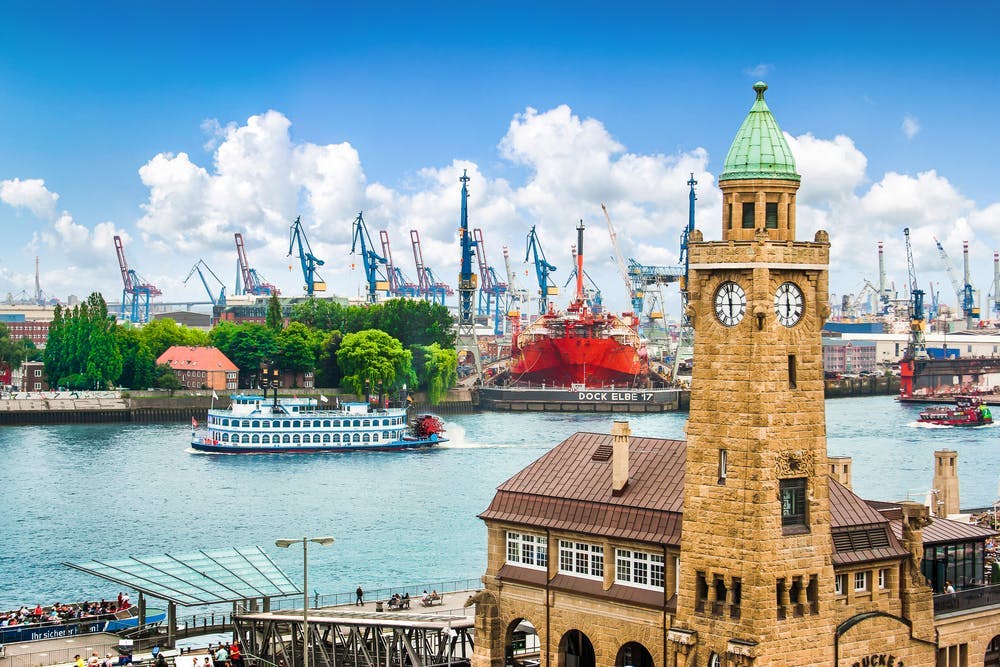A&O Hamburg City - City break u lučkom gradu, Hamburg, Njemačka - 158 EUR - 2x noćenje u dvokrevetnoj Standard sobi ili obiteljskoj sobi za 2 osobe (2 djece do 17 godina besplatno), Doručak