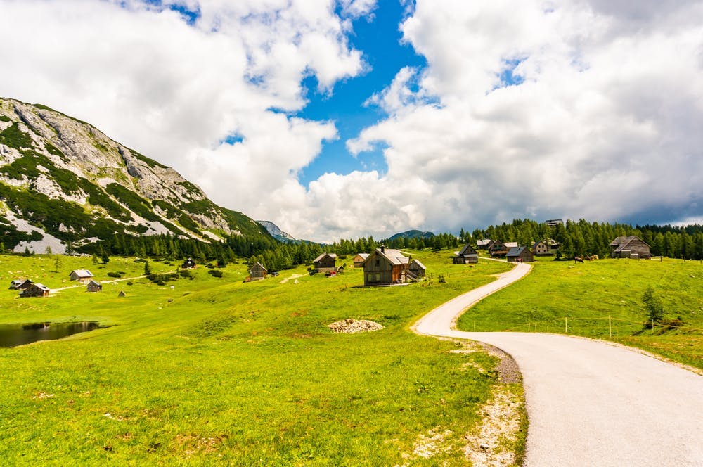 Hotel Tauplitzalm - Savršen odmor na planini udvoje, Bad Mitterndorf, Austrija - 492 EUR - 3x noćenje u Standard dvokrevetnoj sobi za 2 osobe, Polupansion (buffet doručak i gourment večera u tri slijeda)