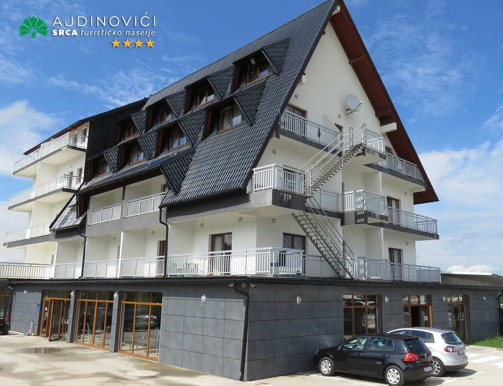 Turistično naselje Ajdinovići SRCA - Hotel Central in Lux apartmaji - Poletni vikend oddih v dvoje, Olovo, Bosna in Hercegovina - 358 EUR - 2x nočitev v hotelu Central v dvoposteljni sobi ali v Lux apartmaju za 2 osebi, All inclusive