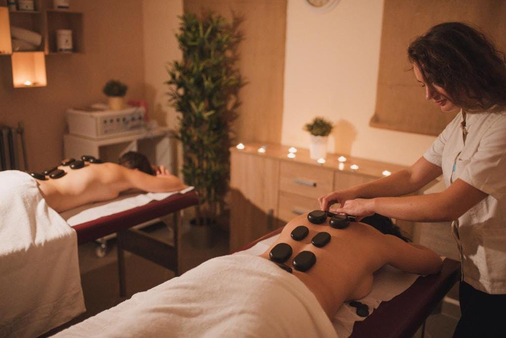 Hotel Matija Gubec - Wellness odmor uz masažu za par u Termama Stubaki tijekom tjedna, Stubičke Toplice, Hrvatska - 232 EUR - 2x noćenje u dvokrevetnoj sobi za 2 osobe, Polupansion