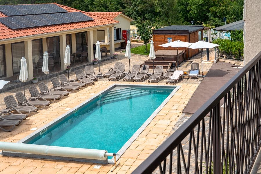 VSG Resort - Proljetni odmor na Krku uz bazen, saunu i jacuzzi