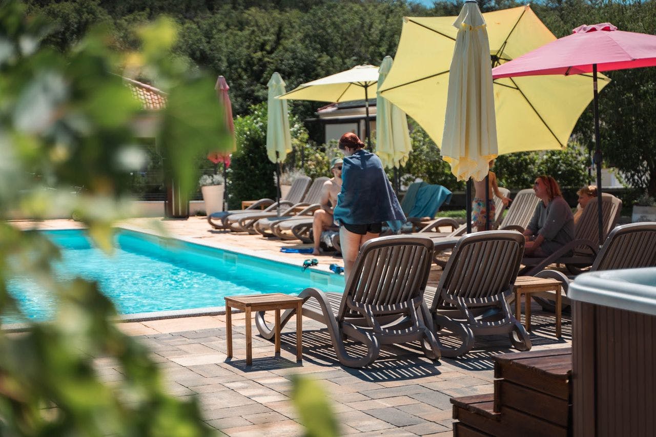 VSG Resort - Proljetni odmor na Krku uz bazen, saunu i jacuzzi
