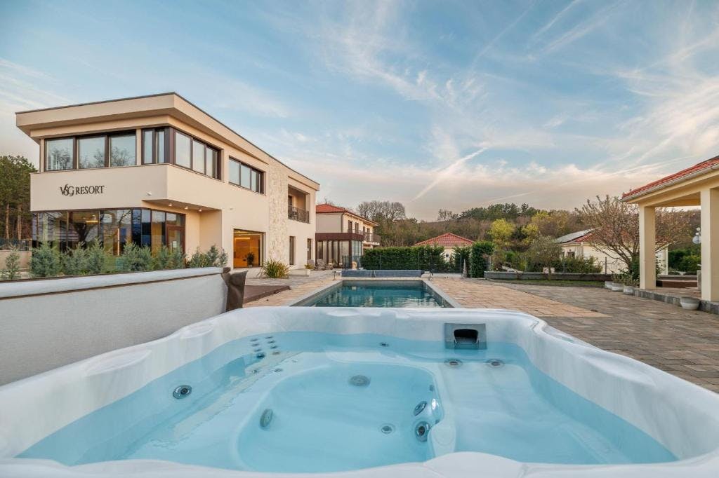 VSG Resort - Proljetni odmor na Krku uz bazen, saunu i jacuzzi