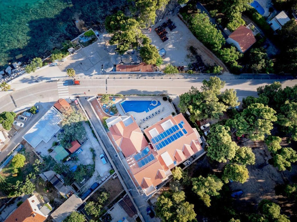 Hotel Sol - Last minute u srcu Bola