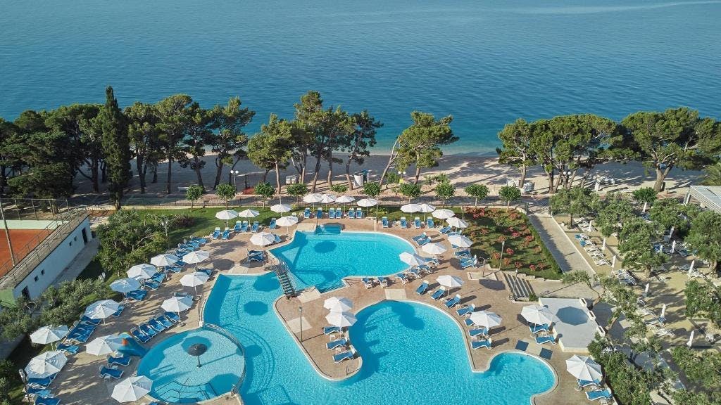 Bluesun hotel Neptun - All inclusive pozdrav ljetu na makarskoj rivijeri