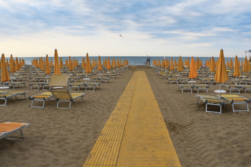 Hotel Capitol - Ljeto na obali Riminija