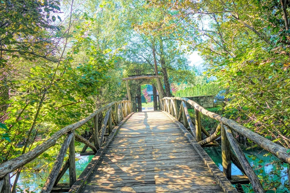 Apartmani Oeneus - Odmor u blizini rijeke Une i Japodskih otoka uz čari netaknute prirode, Bihać, Bosna i Hercegovina - 112 EUR - 2x noćenje u apartmanu za 2 osobe (1 dijete do 12 godina besplatno), Besplatan Wi-Fi