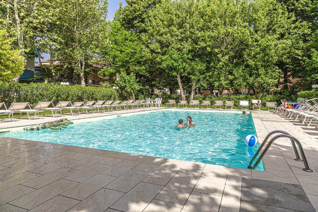 Hotel Royal Inn - Savršeno all inclusive light ljeto odmah pored plaže