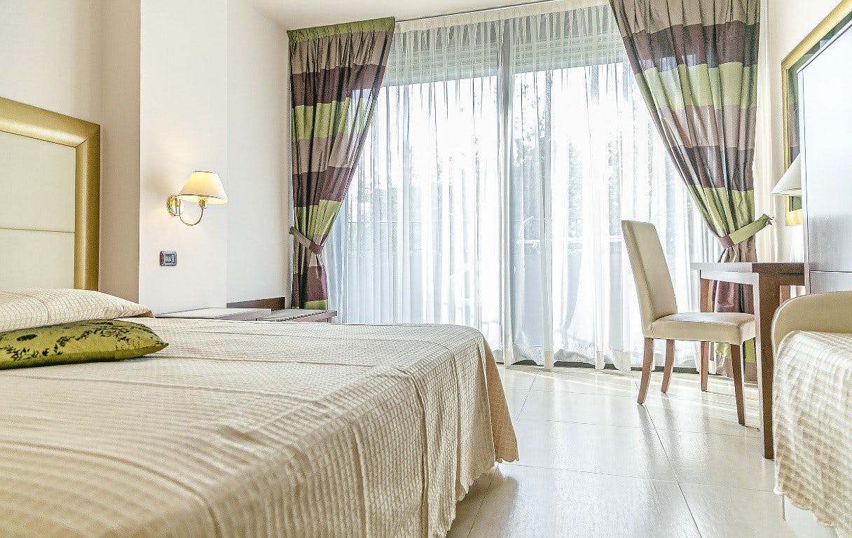 Hotel Metropolitan *** S - Popoln poletni oddih ob morju v Italiji, Bellaria Igea Marina, Italija - 1160 EUR - 5x nočitev v dvoposteljni Superior ali Deluxe sobi z balkonom za 2 osebi, All inclusive v hotelski restavraciji