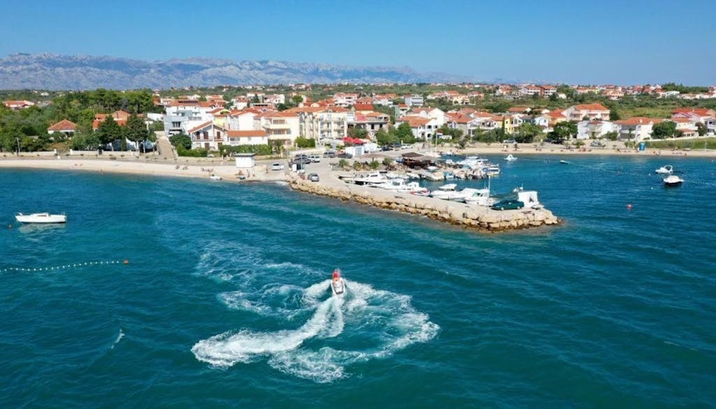 Hotel Beni - Last minute pozdrav ljetu u Dalmaciji