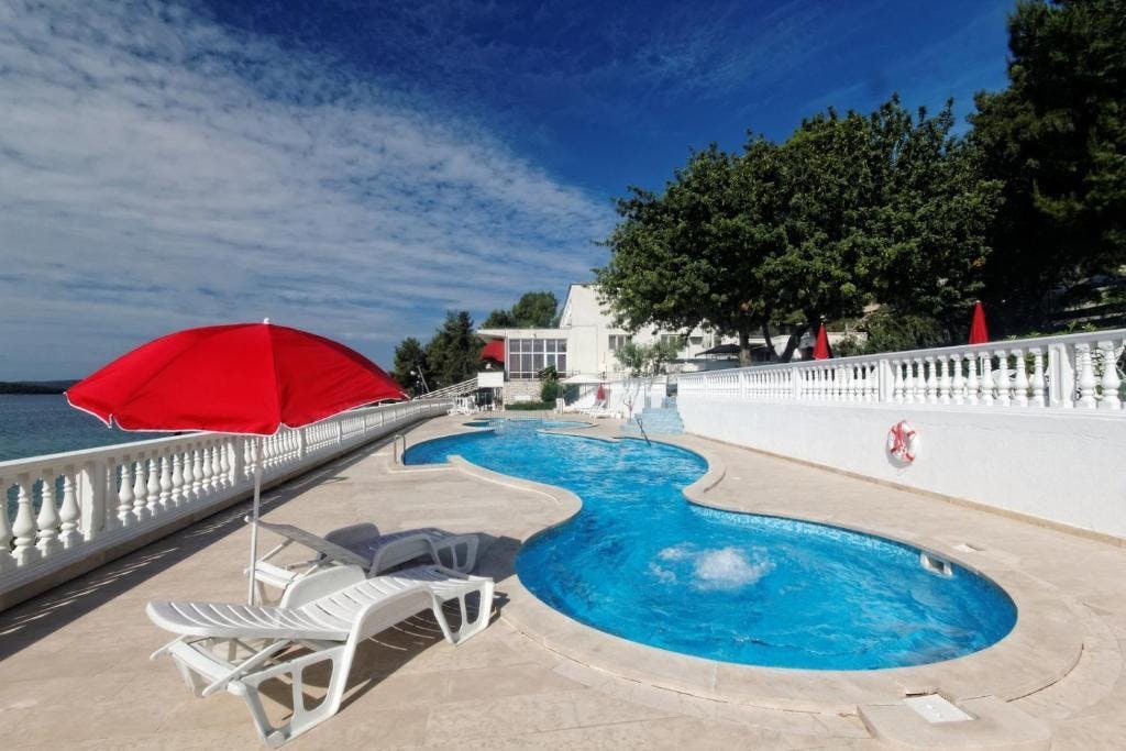 Hotel Val - Ljeto u Trogiru