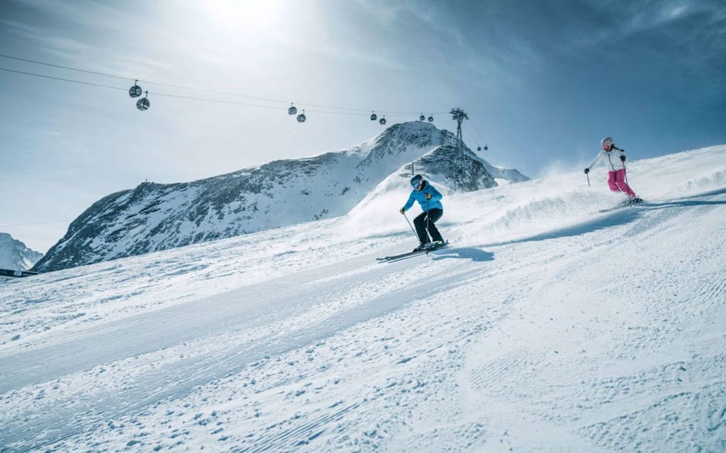 The House - Ladies Ski Opening u Zell am Seeu