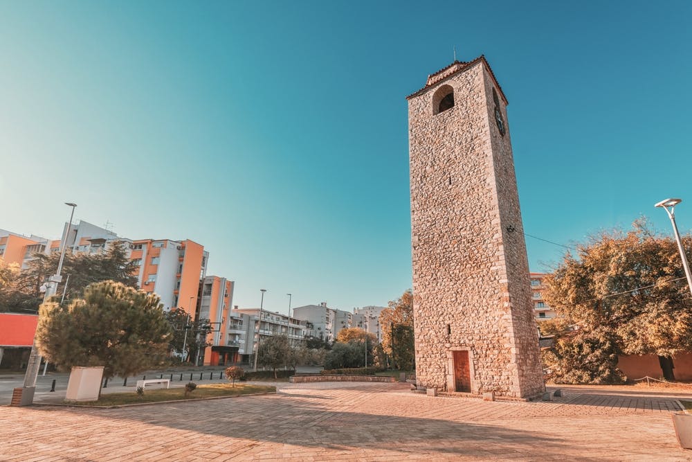 Hotel Carine Centar - Savršen odmor u centru Podgorice, Podgorica, Crna Gora - 110 EUR - 1x noćenje u dvokrevetnoj standard sobi za 2 osobe (1 dijete do 6,99 godina besplatno), Doručak