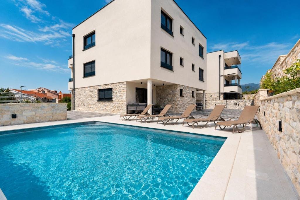 Noelia Pool Residence - Ljeto u apartmanu u Novalji