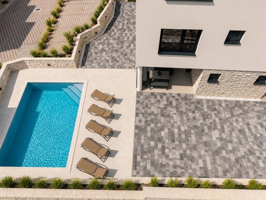 Noelia Pool Residence - Ljeto u apartmanu u Novalji