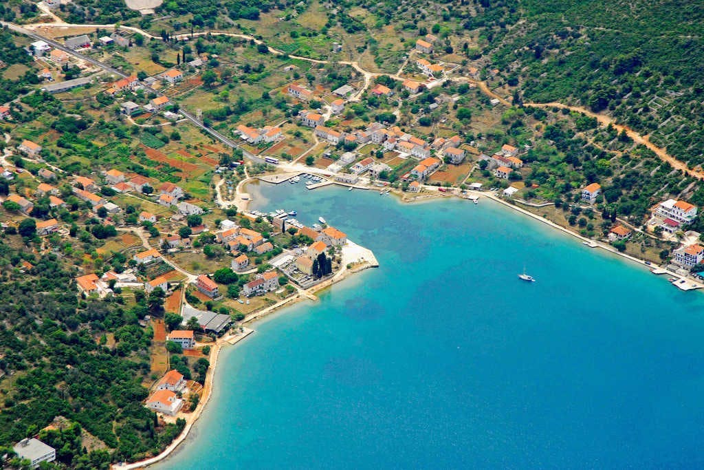 Hotel Luka - Ljetni odmor kao nekada u srcu slikovite Dalmacije