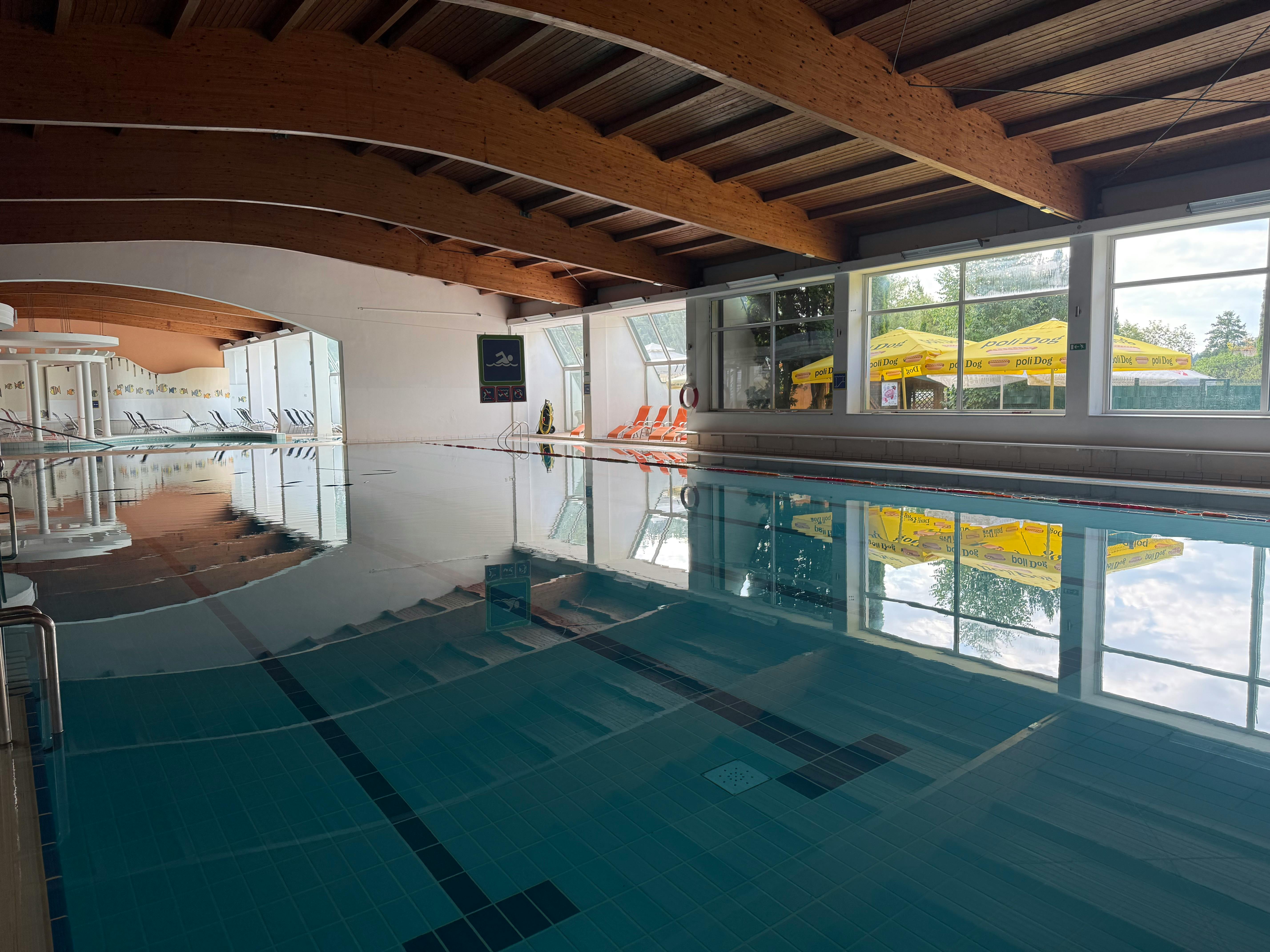 Hotel Vesna - Terme Topolšica - Jesensko-zimski termalni paket, Topolšica, Slovenija - 234 EUR - 2x noćenje u dvokrevetnoj Standard sobi za 2 osobe (1 dijete do 9,99 godina i 1 dijete do 4,99 godina besplatno), Polupansion